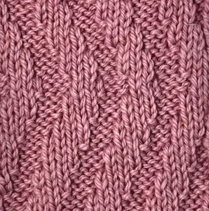 A swatched worked in the diagonal spiral rib knit stitch