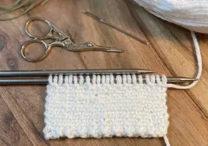 Discover the possibilities with slip stitch knitting patterns.  Tips, techniques and tutorials for adding knit slip stitch patterns to your skills