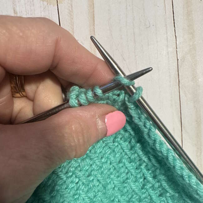 Bind off row: Continue binding off stitches until the last stitch