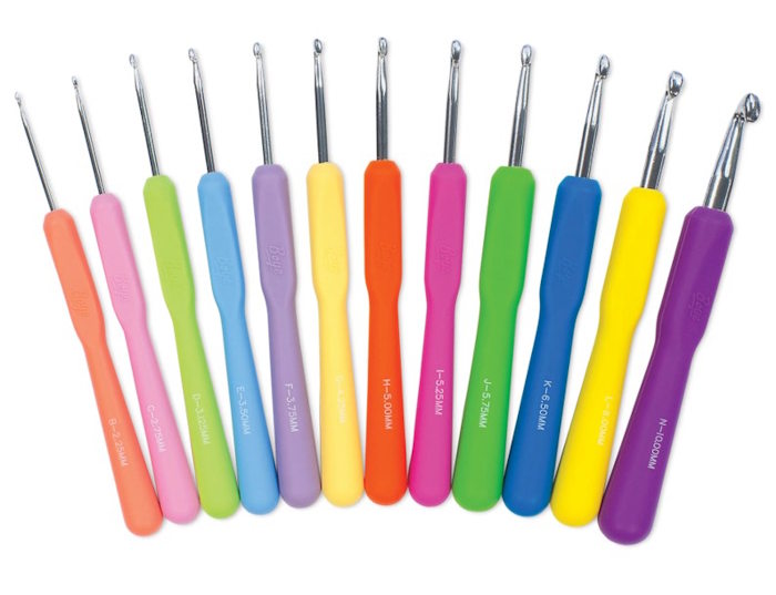 A complete set of Boye Ergonomic Crochet Hooks