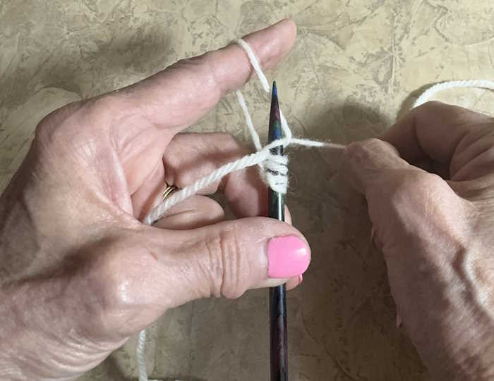 Cast on thumb method, step 4