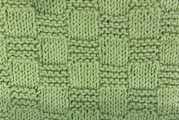 A thumbnail checkerboard garter stitch knit stitch pattern