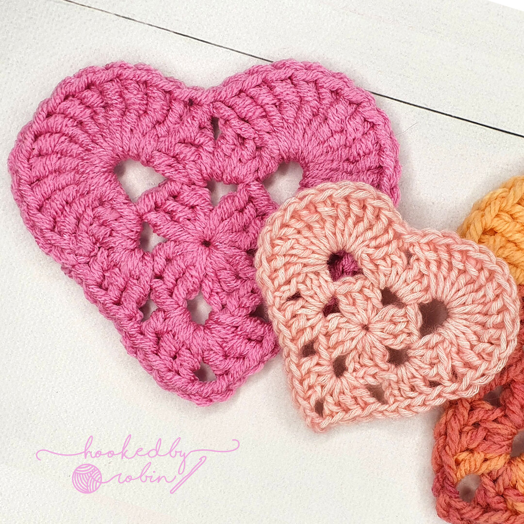 Granny heart pattern worked in various shades of pink Granny heart pattern worked in various shades of pink
