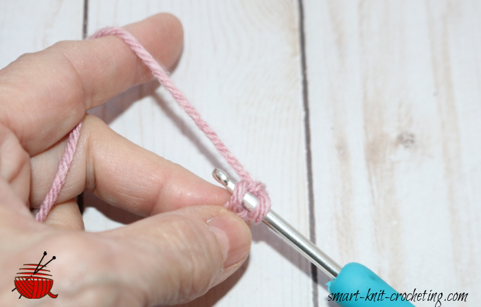 Single crochet stitch demonstration