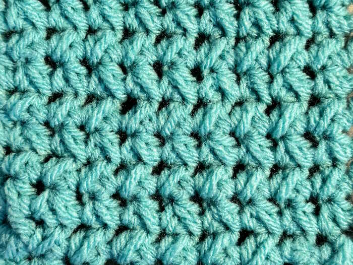staggered half double crochet close up