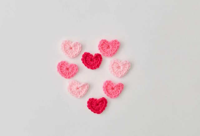 small heart pattern by Yarnspirations small heart pattern by Yarnspirations