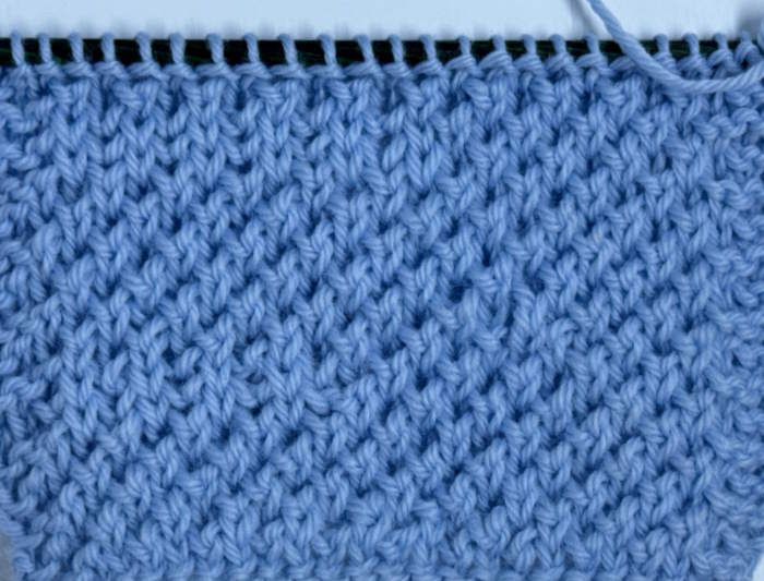 Twisted Moss Stitch Head Image