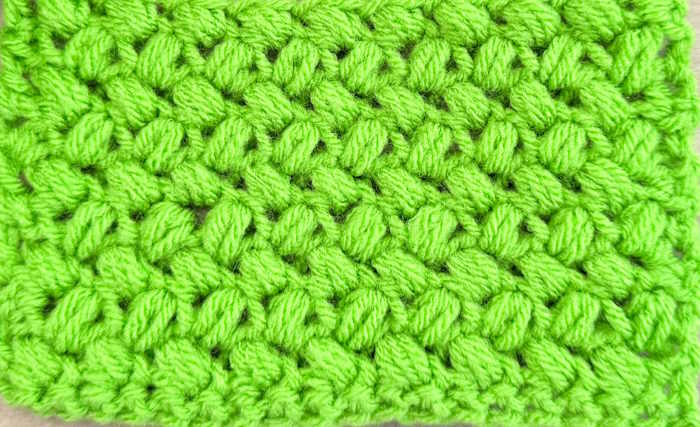 Close-up of the crochet bean stitch